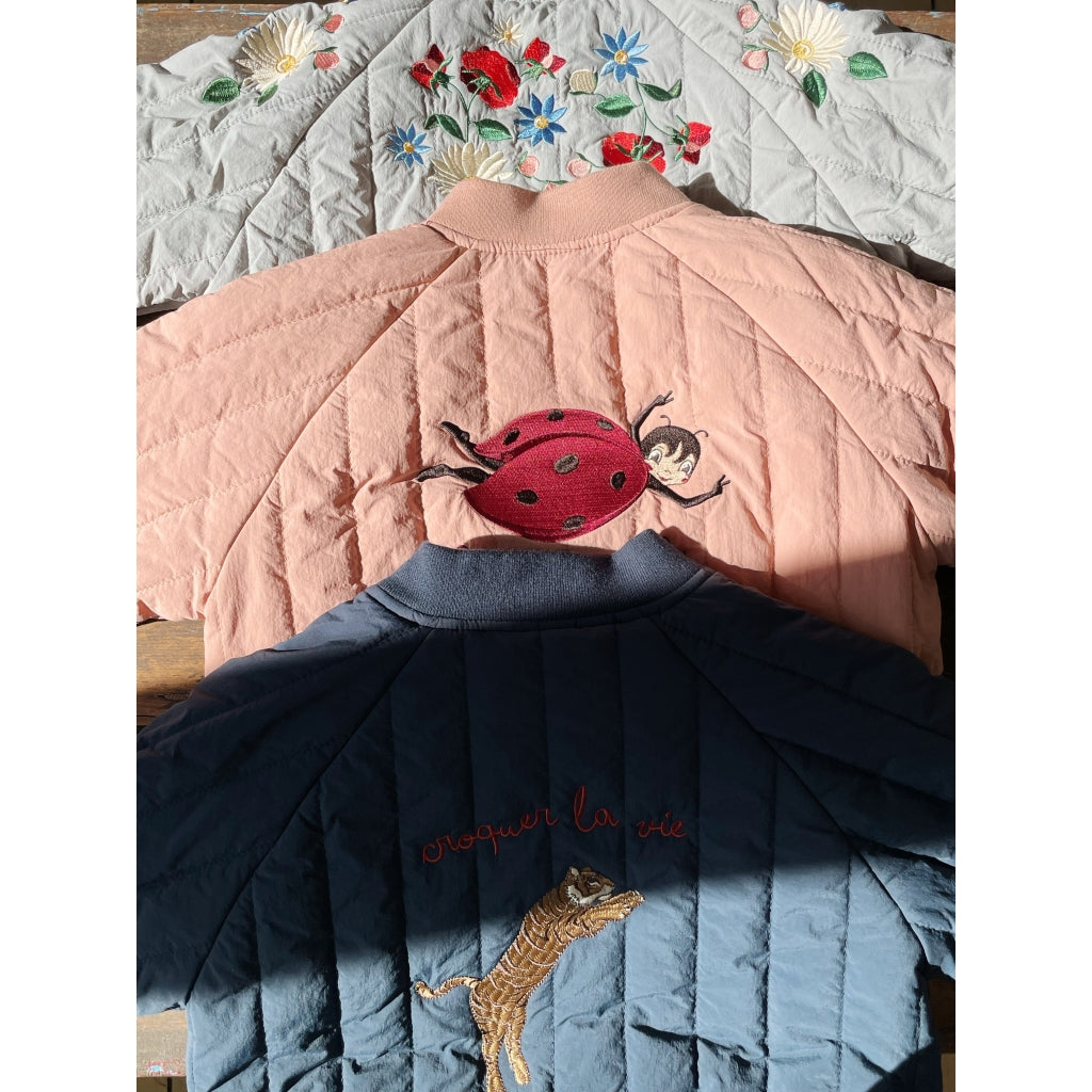 Juno Bomber ,Total Eclipse- Konges Slojd