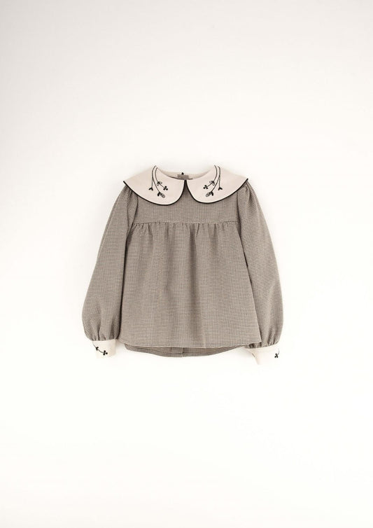 13.2 Black gingham blouse with baby collar-Popelin