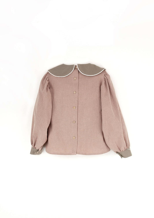 13.1 Pink gingham blouse with baby collar-Popelin