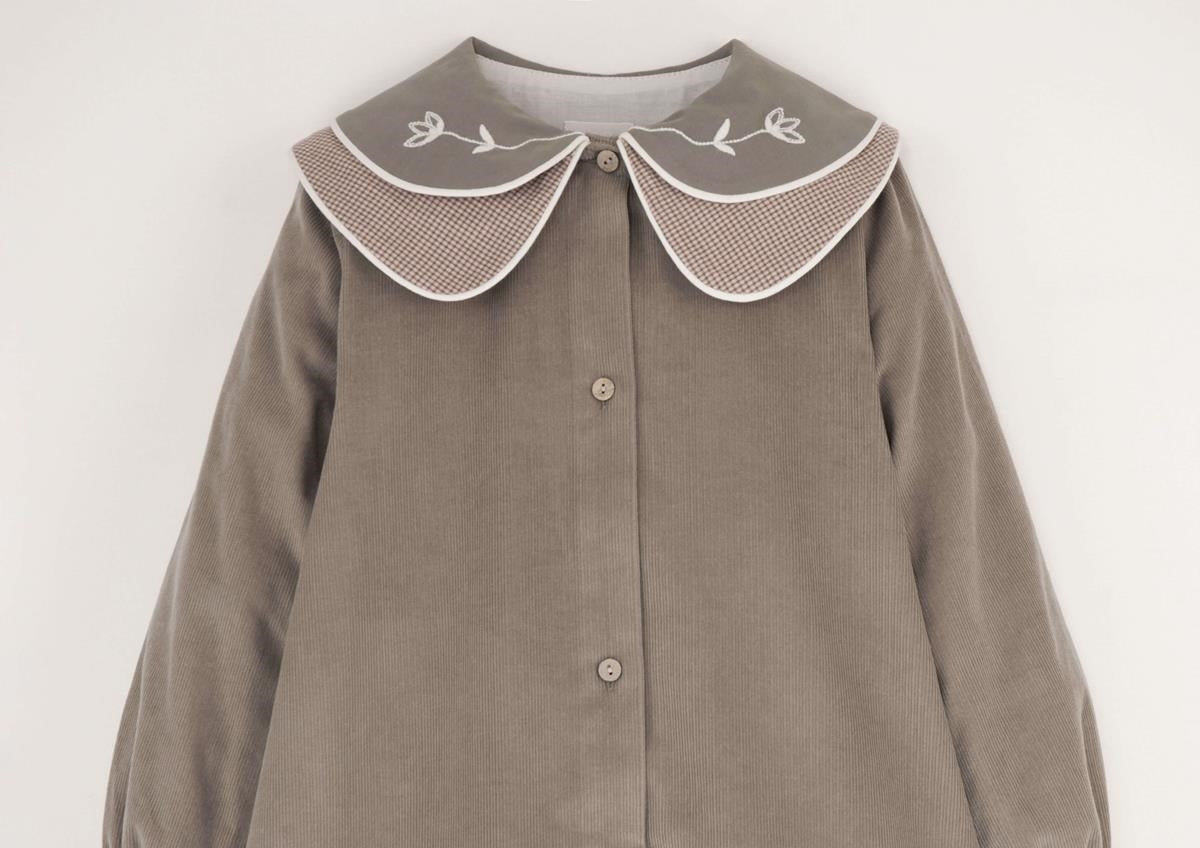 30.3 Taupe dress with double embroidered collar-Popelin