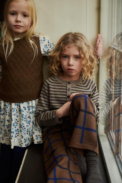 Lambswool Vest ,Amber - Fub